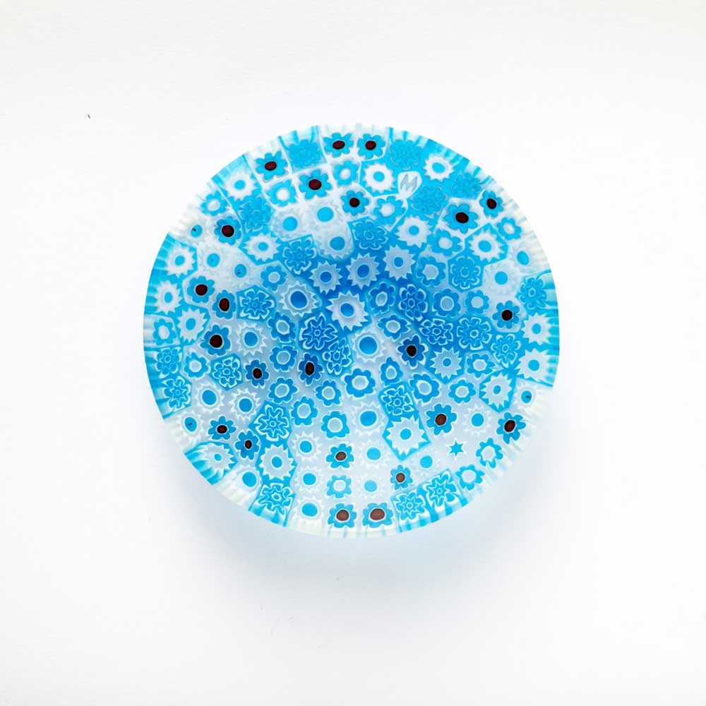 Ercole-Moretti-Classic-collection-piatto-con-murrine-in-vetro-di-Murano-glass-murrina-plate-Basic_8_216_2.jpg Piatto Azure Elegance in murrine azzurre ø 8 cm - immagine 1