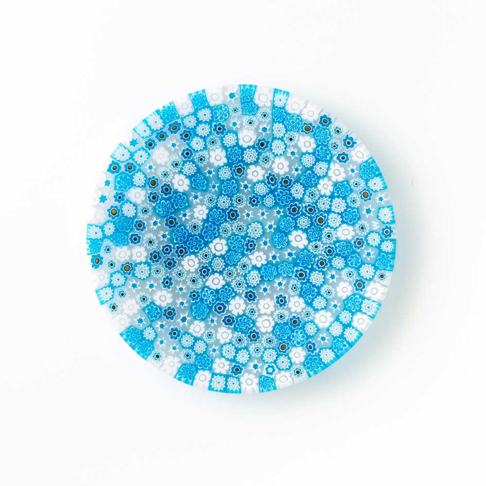 Ercole-Moretti-Classic-collection-piatto-con-murrine-in-vetro-di-Murano-glass-murrina-plate-azure-elegance-Basic_13P_216_2.jpg Piatto Azure Elegance in murrine azzurre ø 13 cm - immagine 1