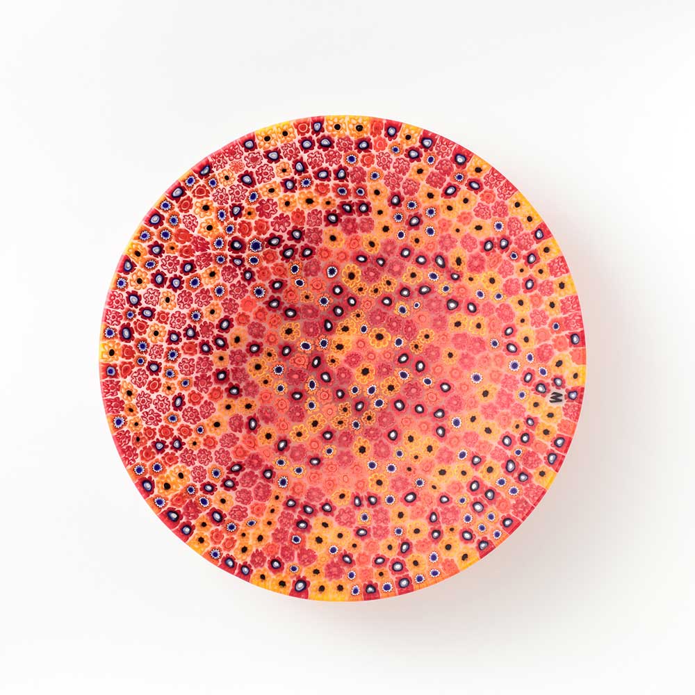 Ercole-Moretti-Classic-collection-piatto-con-murrine-in-vetro-di-Murano-glass-murrina-plate-crimson-bouquet-Basic_19_213_2.jpg Crimson Bouquet plate in red Millefiori Murano glass ø 19 cm - Image 1