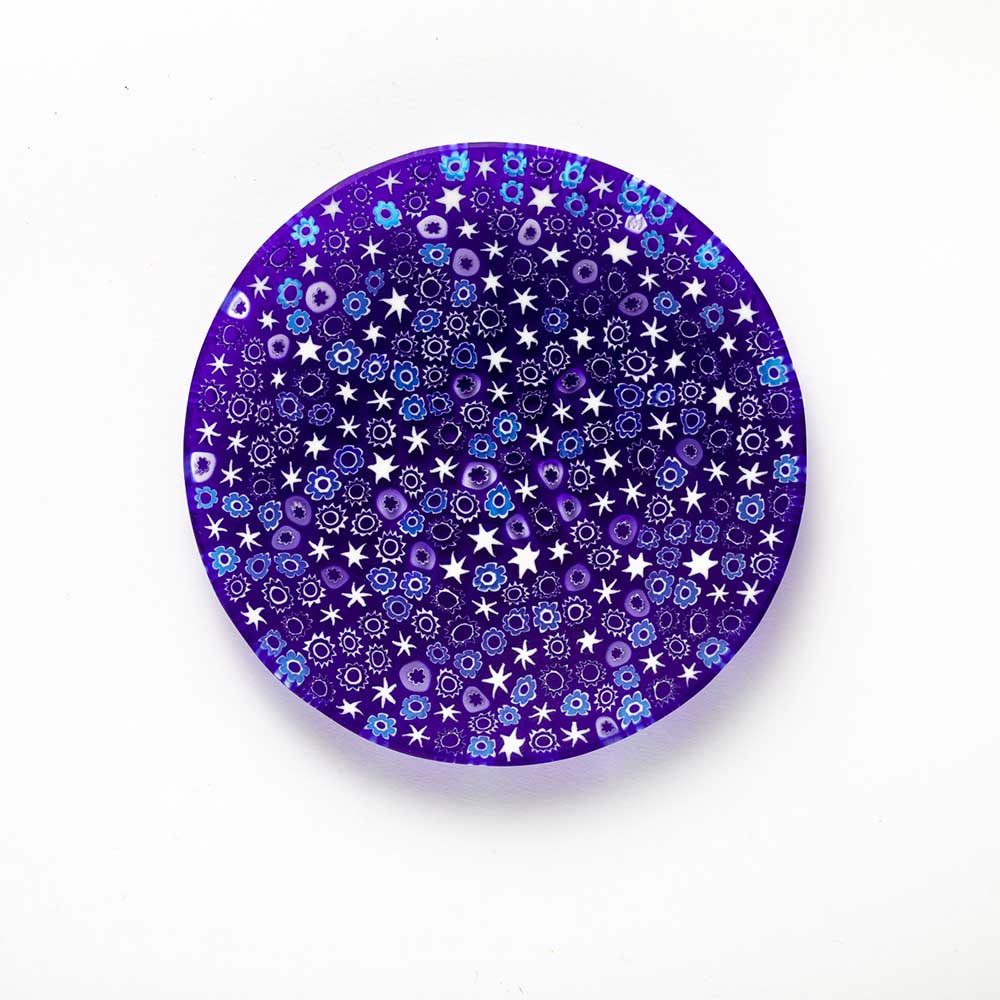 Ercole-Moretti-Classic-collection-piatto-con-murrine-in-vetro-di-Murano-glass-murrina-plate-pleiades-Basic_13P_224_2.jpg Pleiades plate in blue Millefiori Murano glass ø 13 cm - Image 1