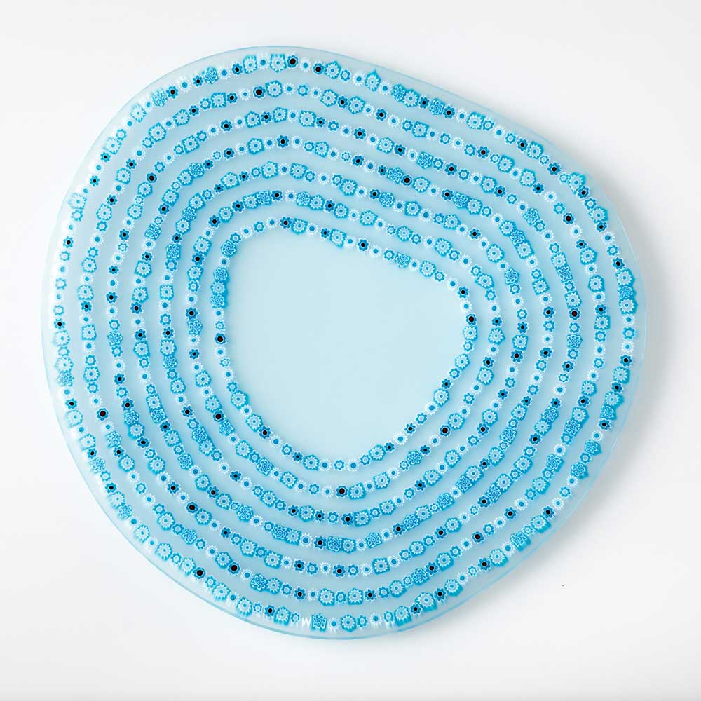 Ercole-Moretti-Design-collection-piatto-di-design-in-vetro-di-Murano-glass-designer-plate-Circles_30_216_2.jpg Circles d'eau plate in blue Millefiori Murano glass ø 30 cm - Image 1
