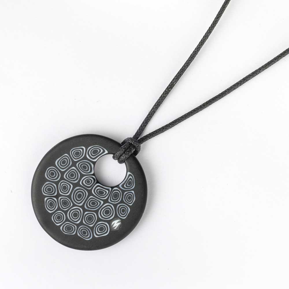 Ercole-Moretti-Frame-collection-pendente-in-murrine-in-vetro-di-Murano-glass-pendant-Optical-Illusion-10271_66_1.jpg Optical illusion round pendant in Millefiori Murano glass - Image 1