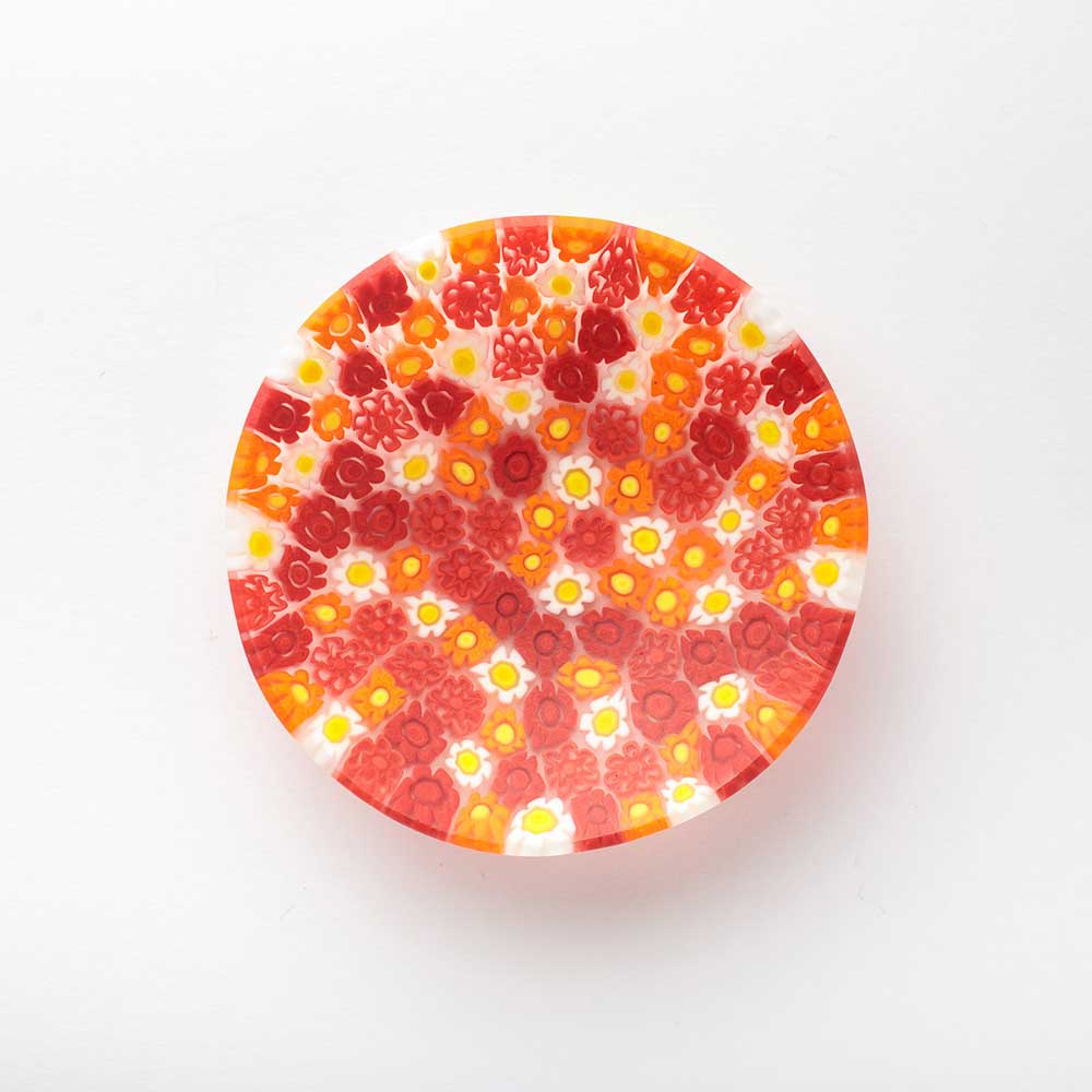 Ercole-Moretti-Gibigiana-collection-piatto-con-murrine-in-vetro-di-Murano-glass-murrina-plate-scarlet-medley-Basic_8_221_2.jpg Scarlet Medley plate in red Millefiori Murano glass ø 8 cm - Image 1