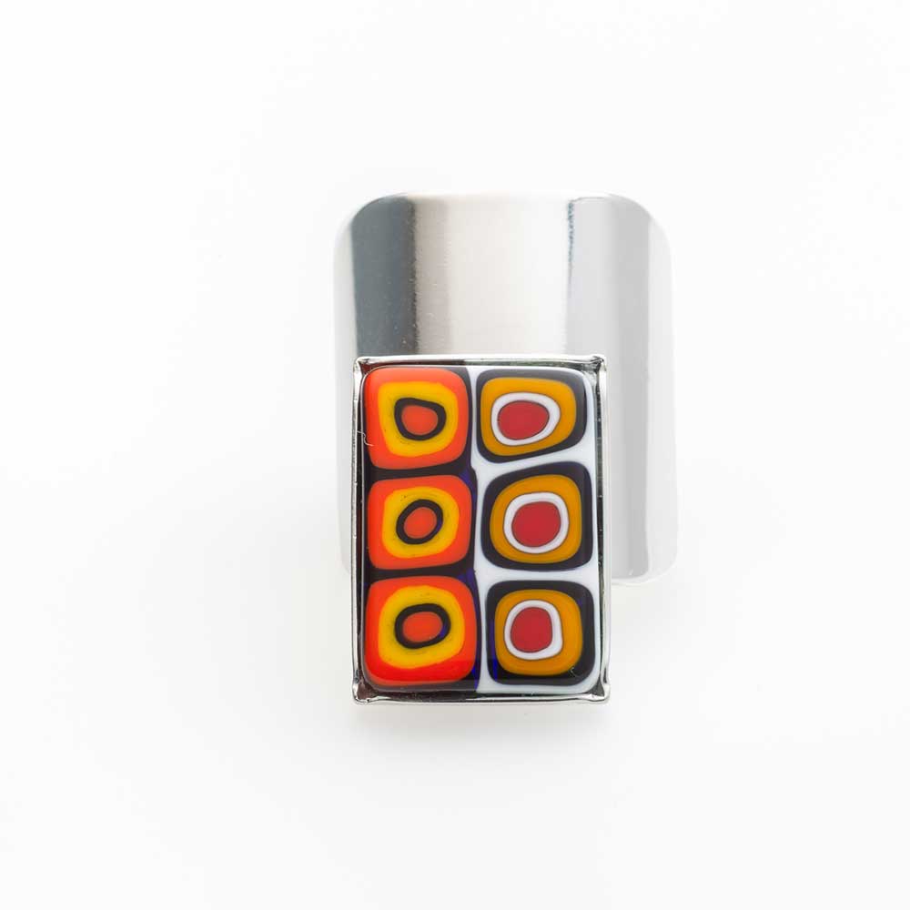 Ercole-Moretti-Madame-collection-anello-con-murrine-in-vetro-di-Murano-glass-adjustable-ring-Luna-Park-10153AN_M2_1.jpg Anello Luna Park argentato regolabile con 6 murrine multicolor - immagine 1