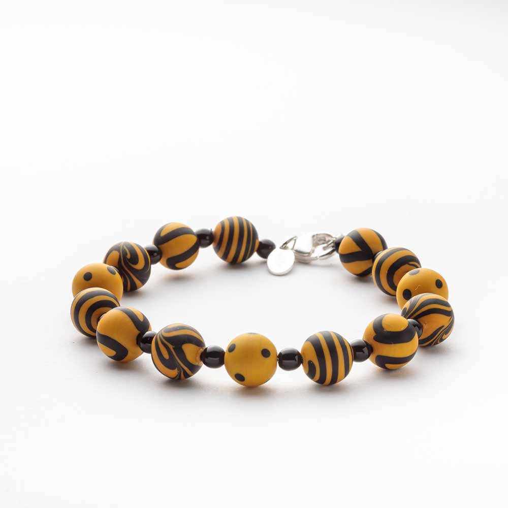 Ercole-Moretti-Murano-Charms-collection-bracciale-in-vetro-di-murano-glass-bracelet-Grooves-202430_BR_SE_1.jpg Bracelet Grooves with yellow Murano glass beads - Image 1