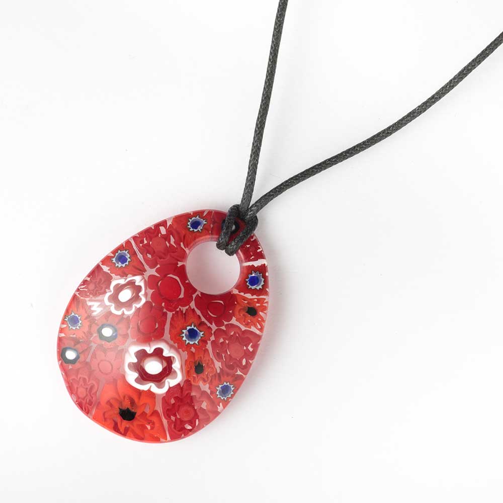 Ercole-Moretti-Oval-collection-pendente-in-murrine-in-vetro-di-Murano-glass-pendant-Crimson-Bouquet-10459_R_1.jpg Crimson Bouquet oval Millefiori Murano glass pendant - Image 1
