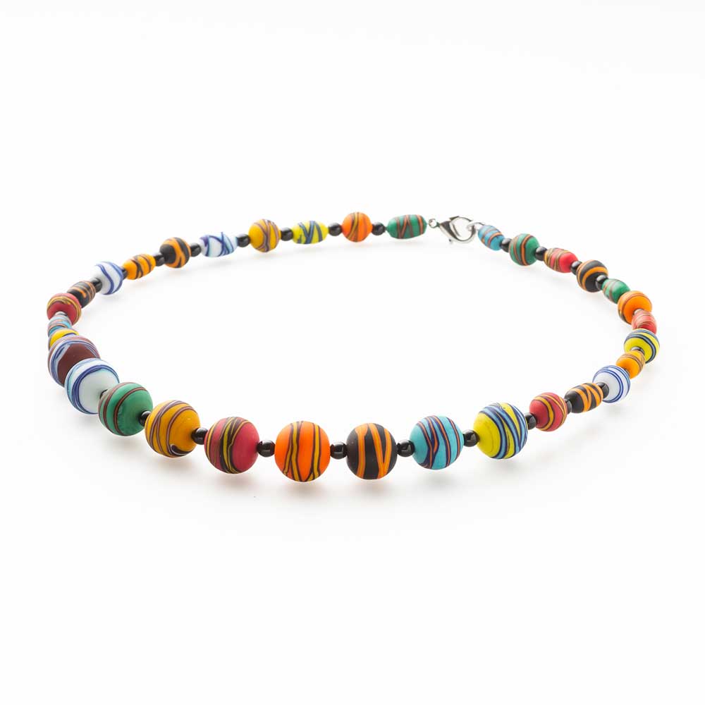 Ercole-Moretti-Venetian-Decollete-collection-collana-in-perle-in-vetro-di-Murano-pearl-glass-necklace-Scarabocchio-9532_45_1.jpg Collana con perle Scarabocchio 45 cm - immagine 1