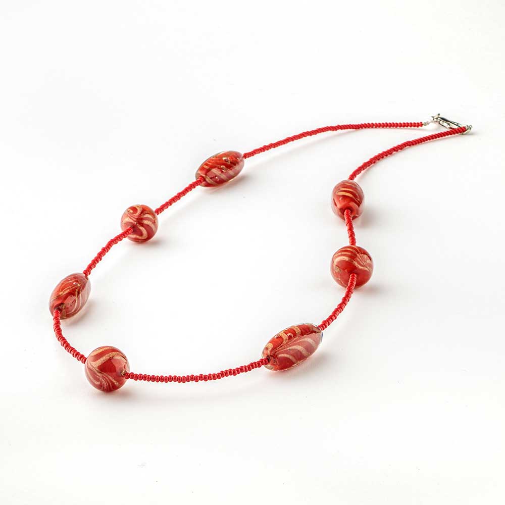 Ercole-Moretti-Venetian-Decollete-collection-collana-in-perle-in-vetro-di-Murano-pearl-glass-necklace-Soft-Marble-202419_65_3_1.jpg Soft Marble red Murano glass necklace 65 cm - Image 1