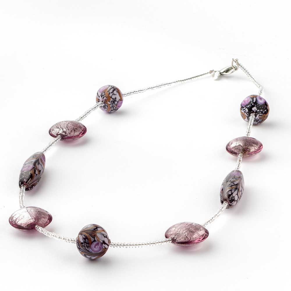 Ercole-Moretti-Venetian-Decollete-collection-collana-in-perle-in-vetro-di-Murano-pearl-glass-necklace-Space-Paradise-202315_60_M_1.jpg Collana Space Paradise rosa 60 cm - immagine 1