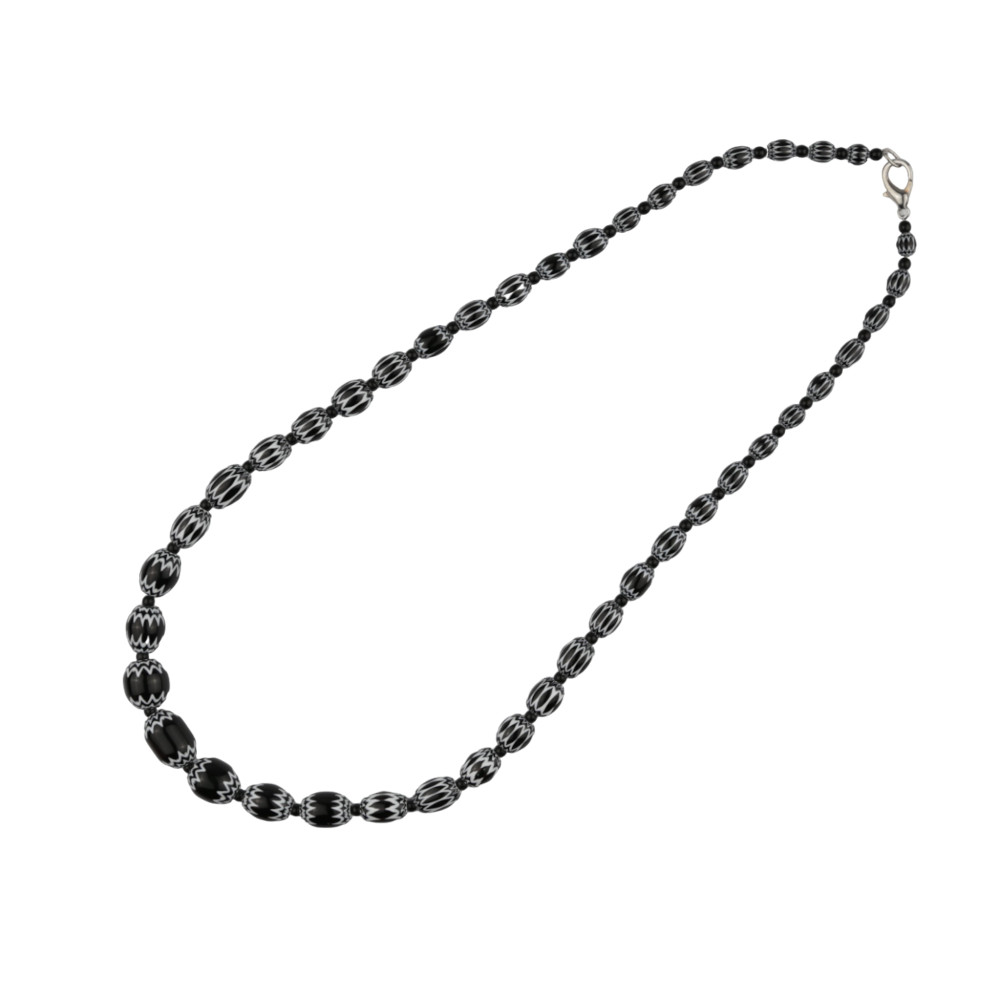 Collana Vintage con perle Rosetta nere 65 cm - immagine 2