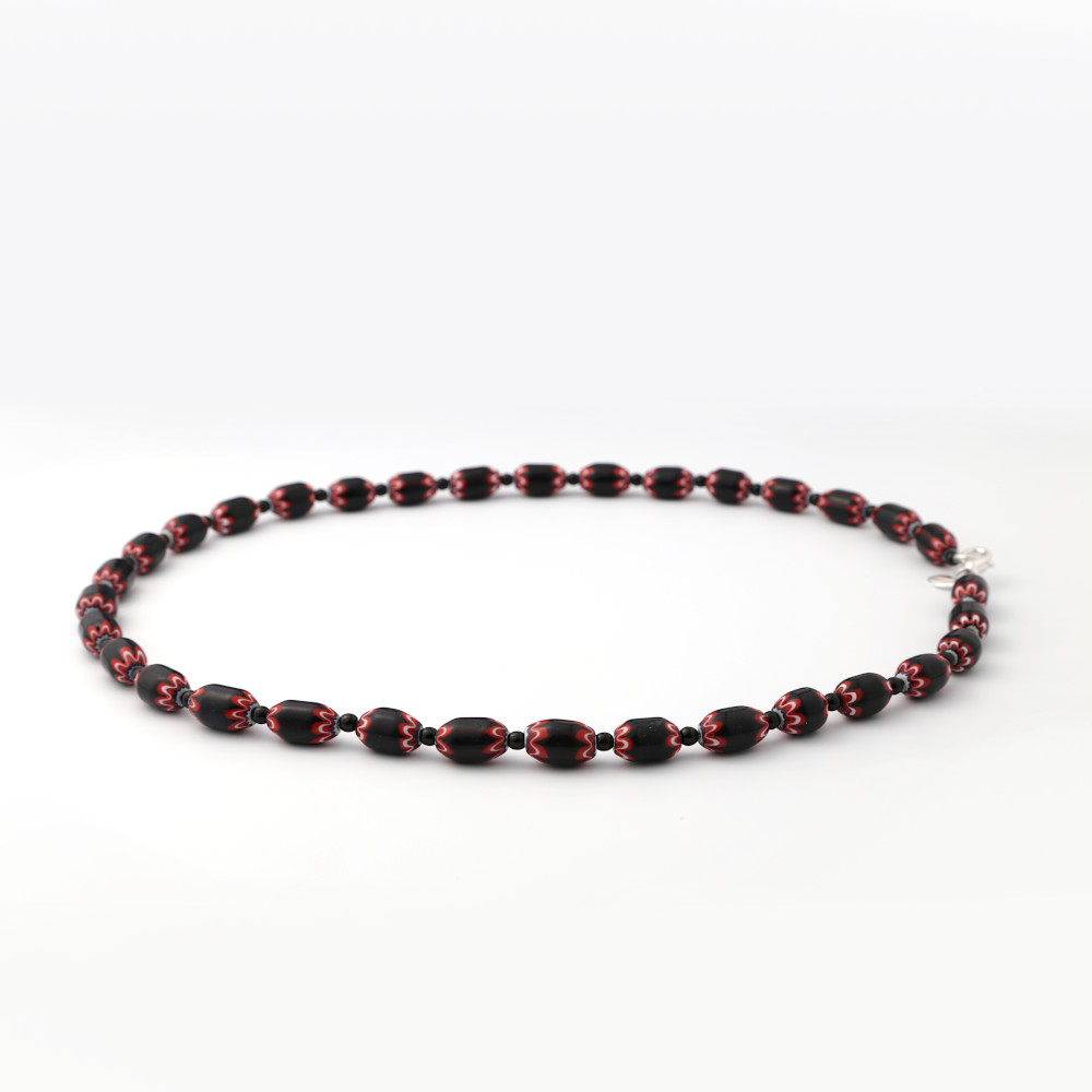 Rosetta_BKR_60_2 Collana Rosetta Nera Rossa 60 cm - immagine 1